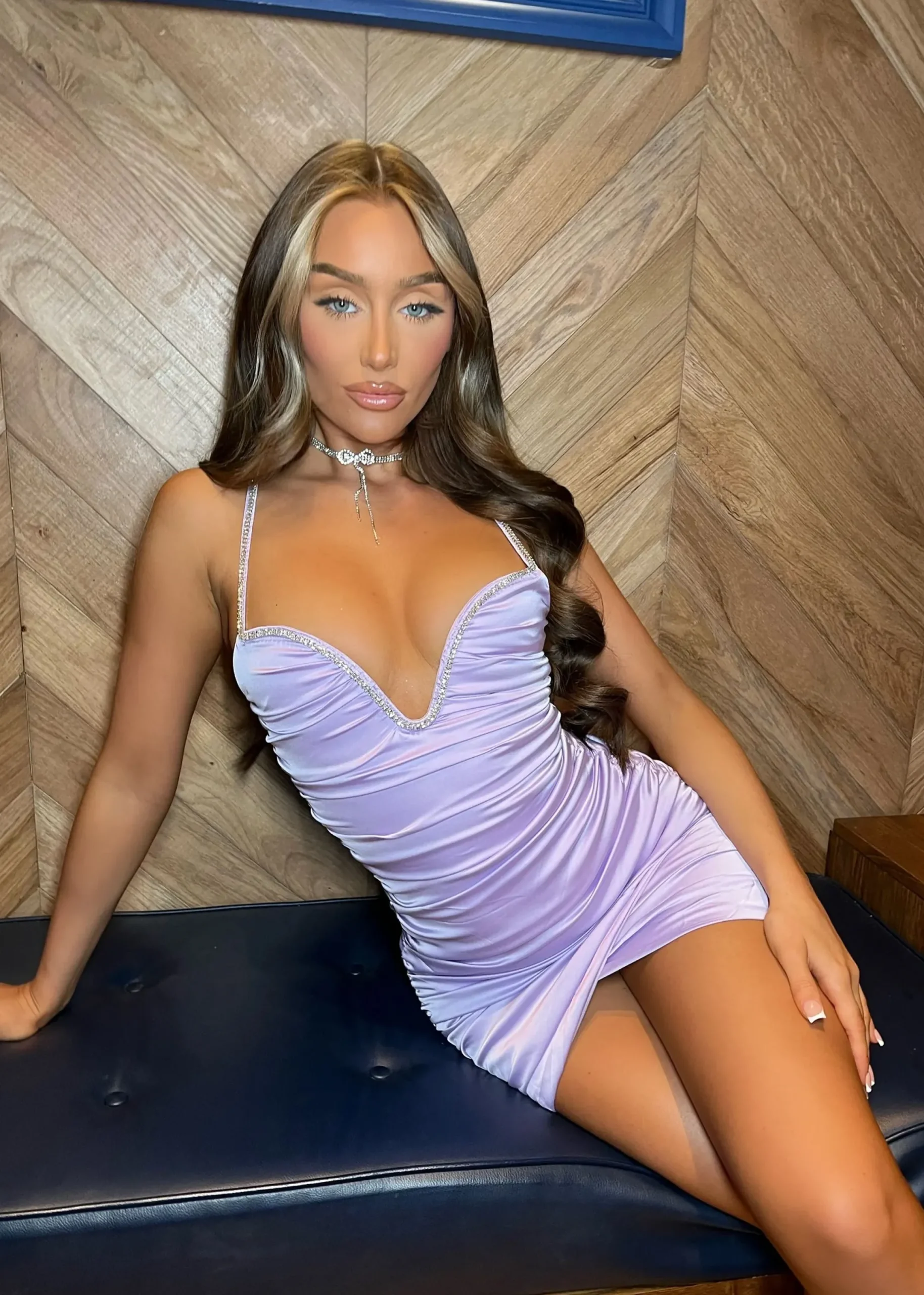 Women DressMeZee Dresses|Steal The Show Diamante Ruched Mini Dress - Lilac