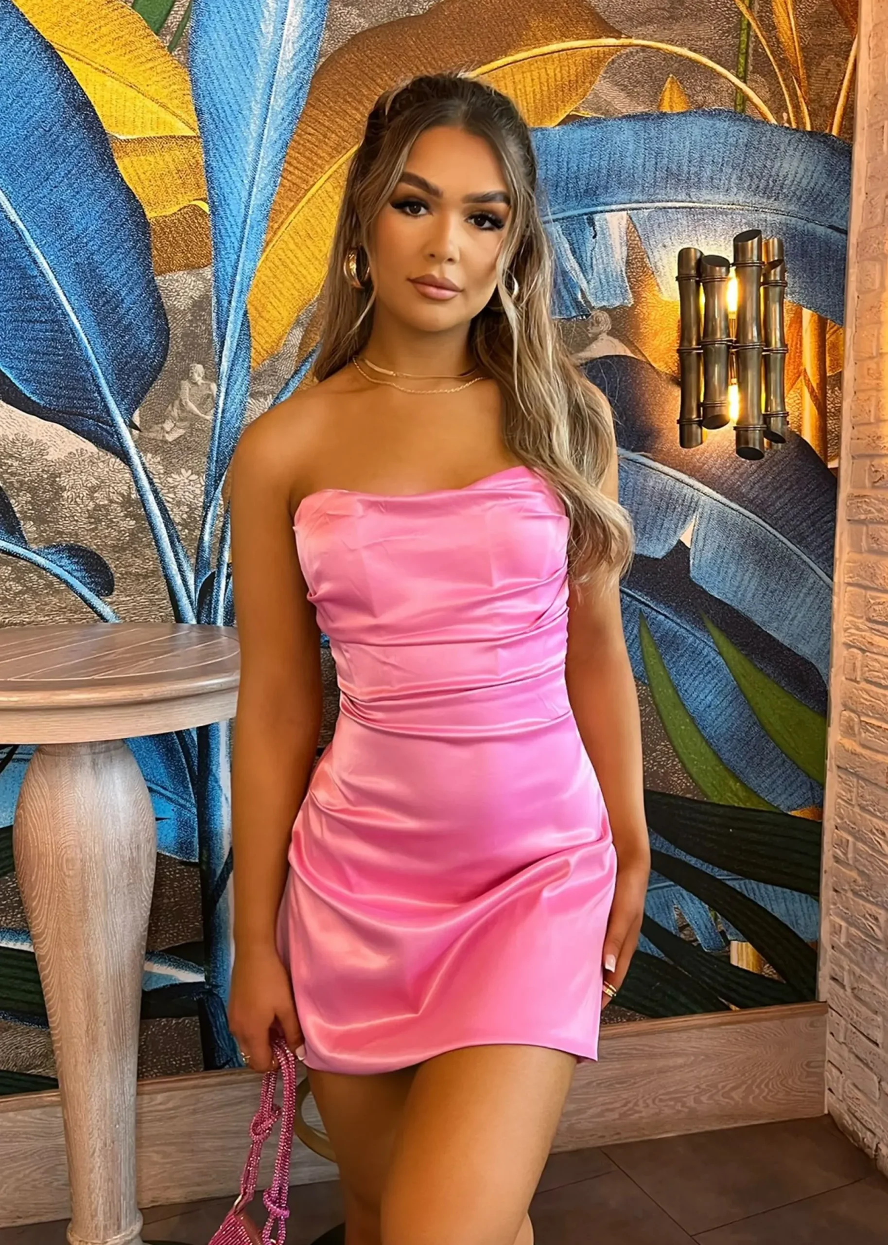 Women DressMeZee Dresses|Untouchable Satin Mini Dress - Pink