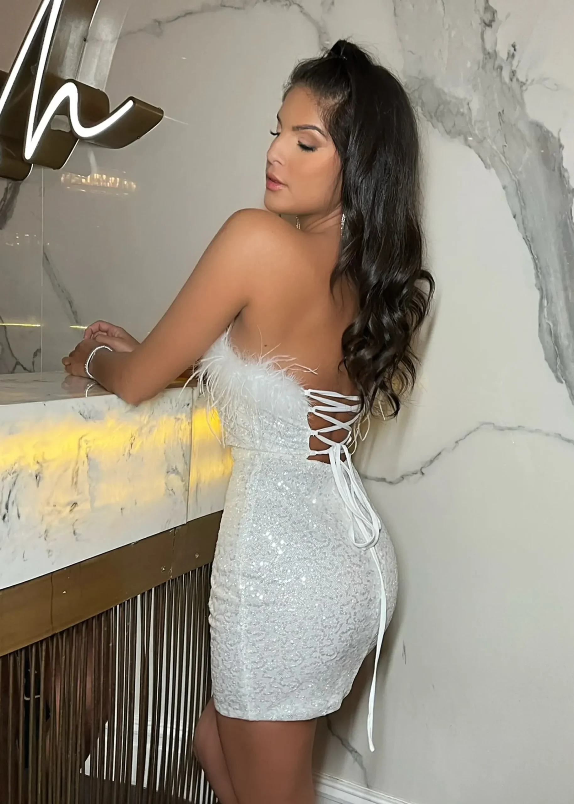Women DressMeZee Dresses|Wasting Angels Feather Trim Glitter Mini Dress - White